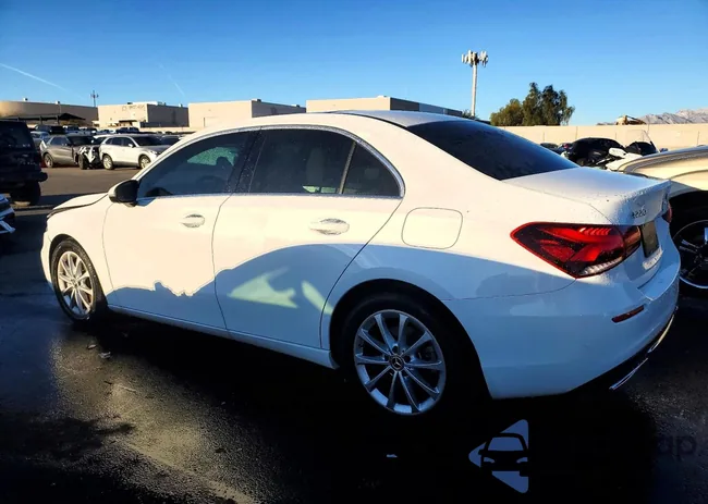 W1K3G4EB3MJ263647: 77316295