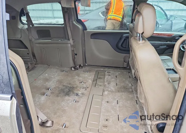 2C4RC1BG9FR725903: 77765415