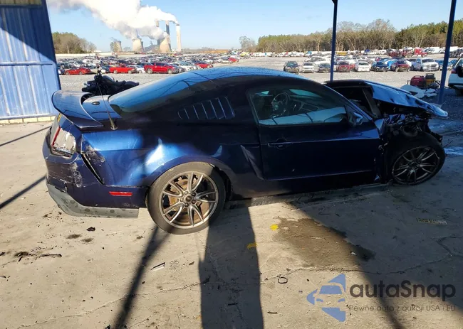 1ZVBP8CF4B5106859: 77202135