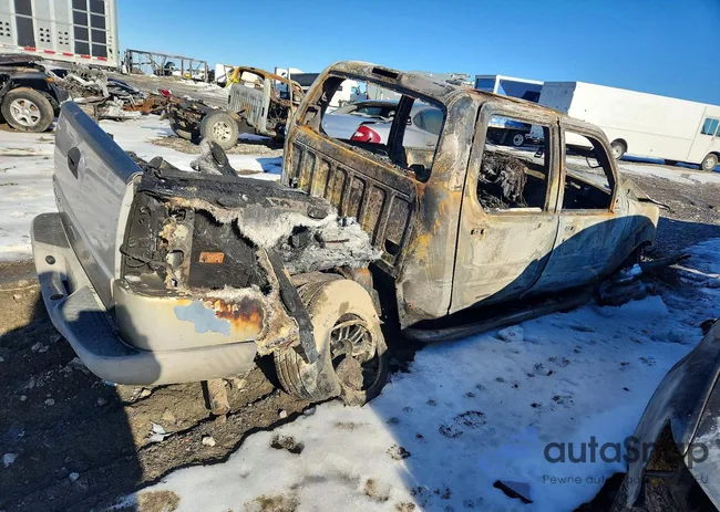 1FMZU77EX3UA88781: 76381385