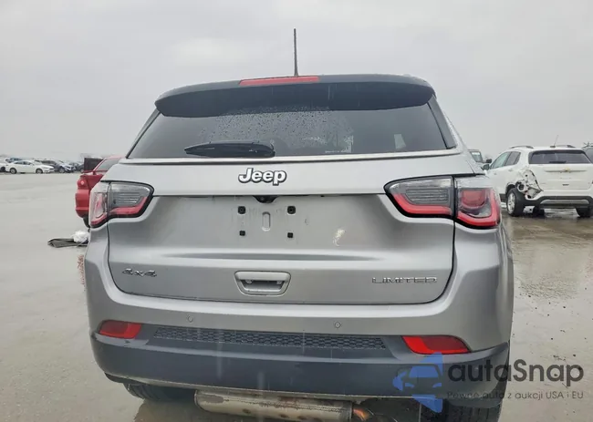 3C4NJDCB9JT290699: 75778275