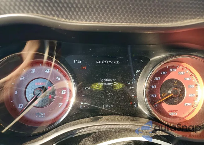 2C3CDXL92JH113101: 79430325