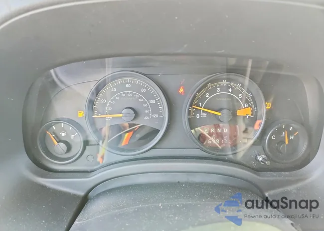 1C4NJPFA9GD621235: 76195585