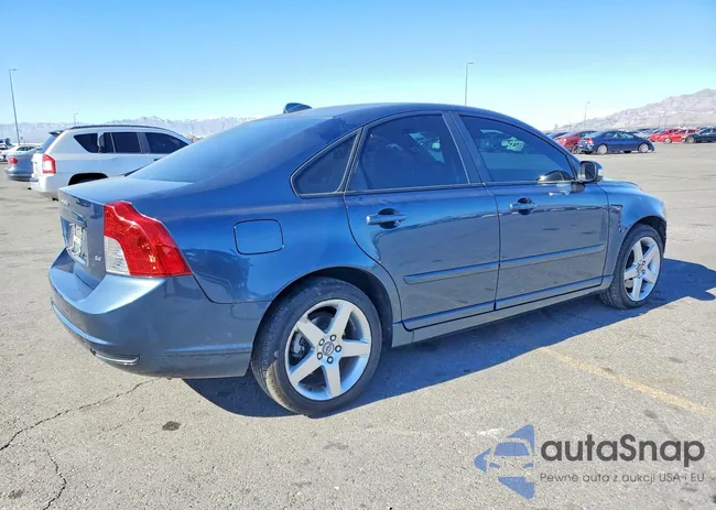 YV1MS382282382318: 75705715