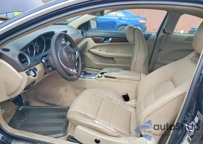 WDDGJ4HB0FG442100: 79176335