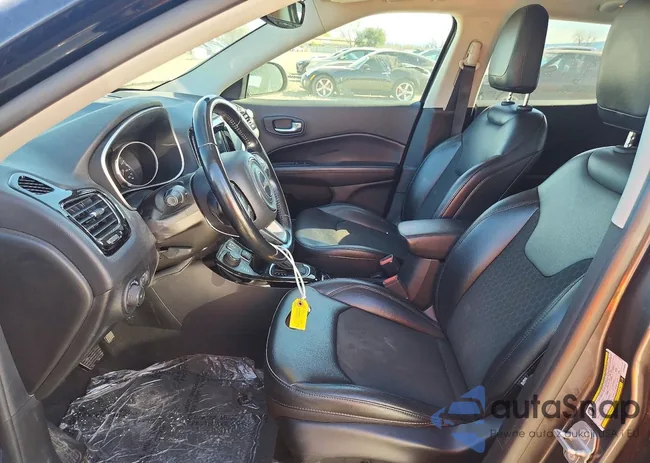 3C4NJDBB5LT240550: 78658415