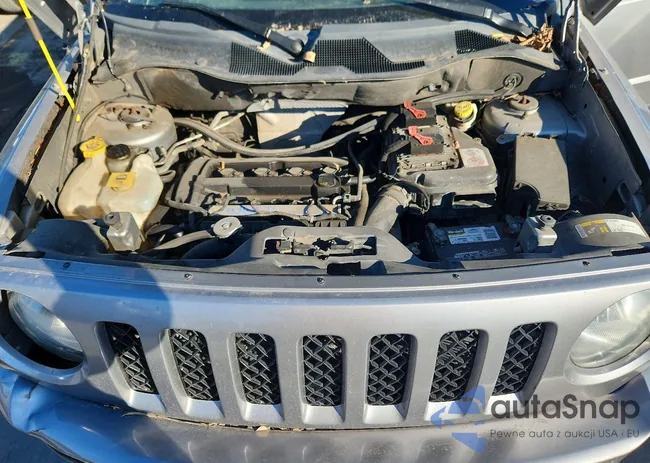 1C4NJPFA5GD507538: 77367445