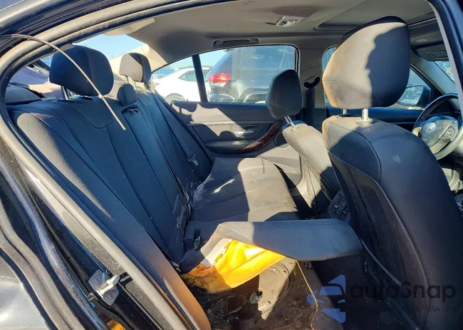 WBA3B1C57EK132735: 76784855