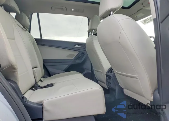 3VV2B7AX7JM133796: 76885205