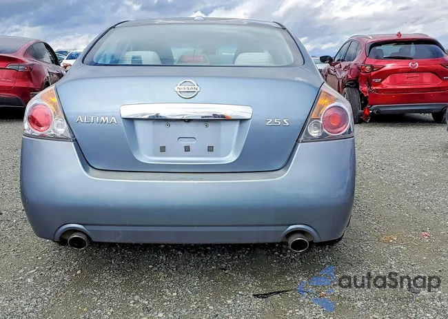 1N4AL2AP0CN409048: 77845845