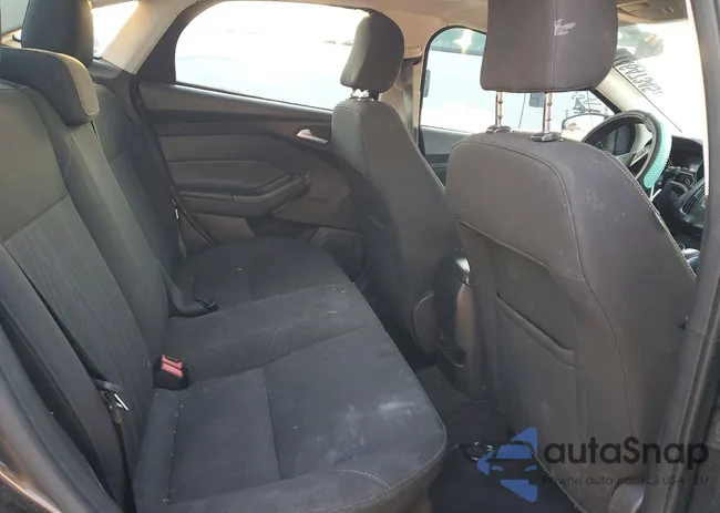 1FADP3F29FL246873: 74647345