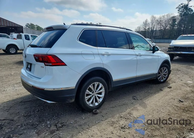 3VV3B7AX4JM040285: 76806515