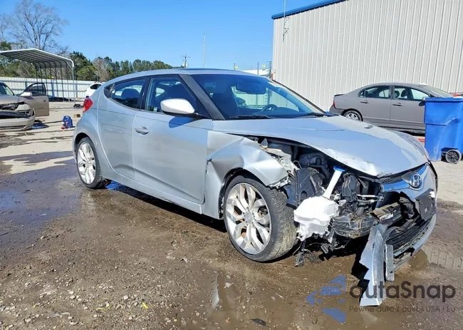 KMHTC6AD7DU165787: 75618955