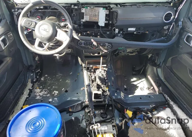 1C4RJXP61RW356202: 76617785