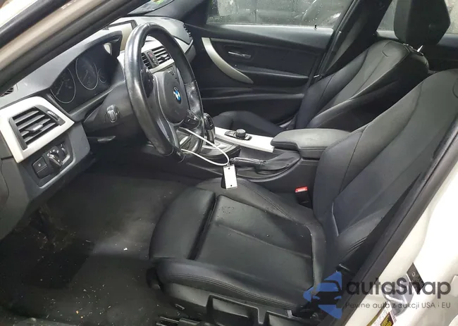 WBA3C3G50ENR25439: 76538175