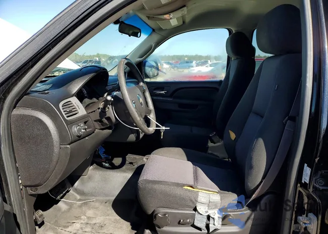 1GNLC2E07DR338285: 76166955