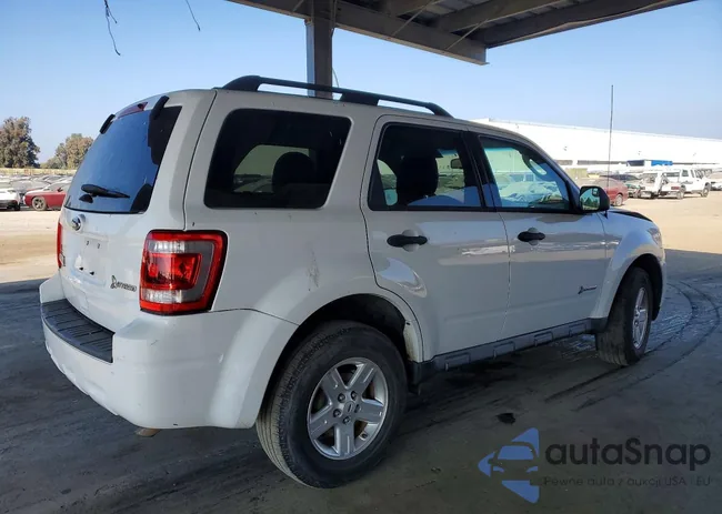 1FMCU5K38CKB22132: 76445525