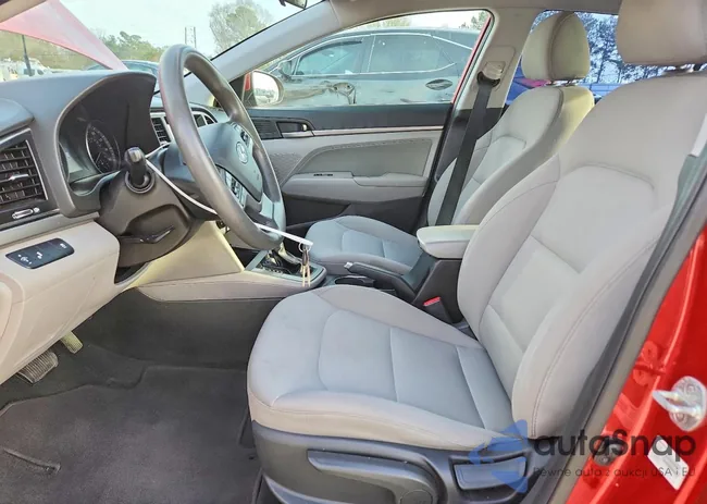 5NPD84LF1JH215537: 76426155