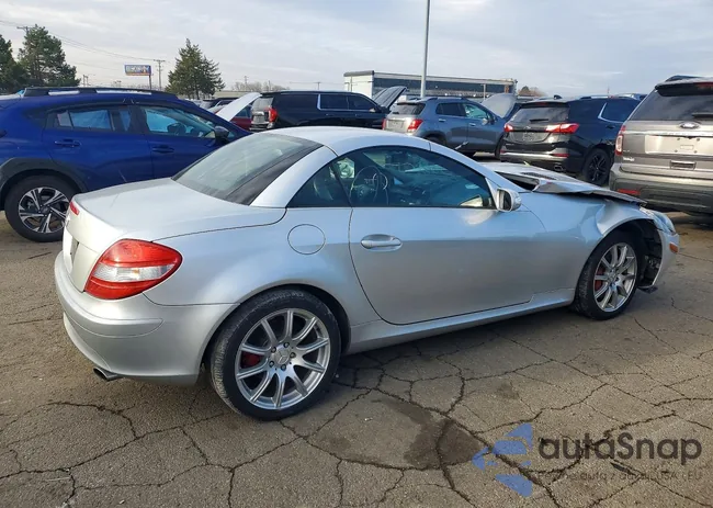 WDBWK56F25F056702: 79026175