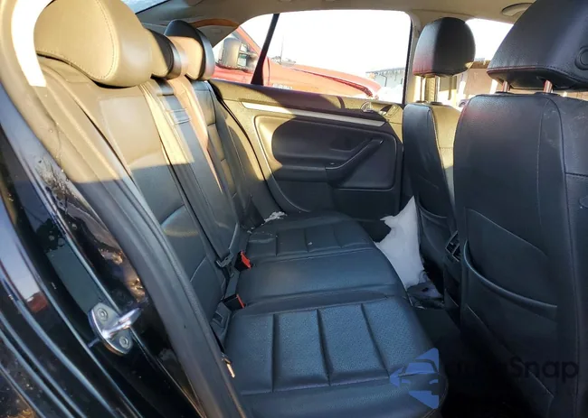 3VWSG71K05M613055: 76413155