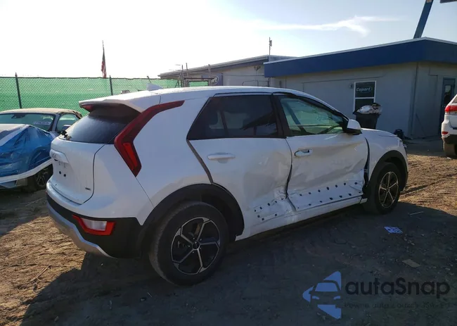 KNDCP3LEXT5324694: 78343655