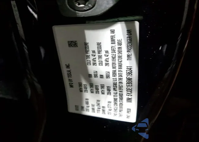 5YJ3E1EB6NF196341: 75851595