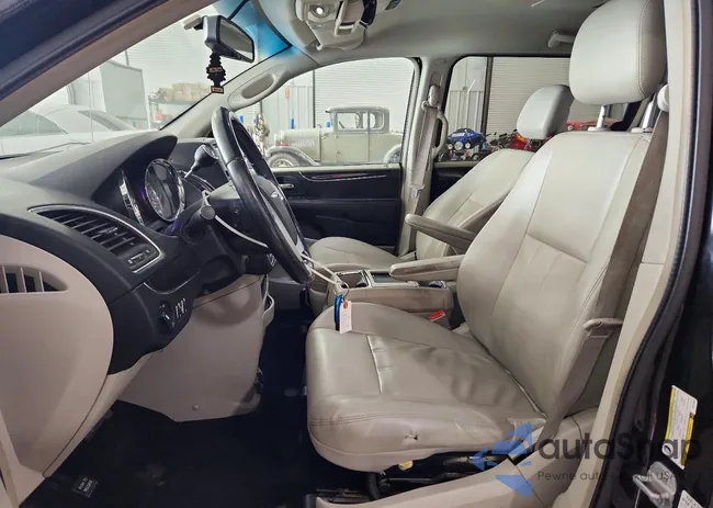 2C4RC1BG3DR518890: 78223515