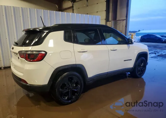 3C4NJDBBXJT433578: 75552725