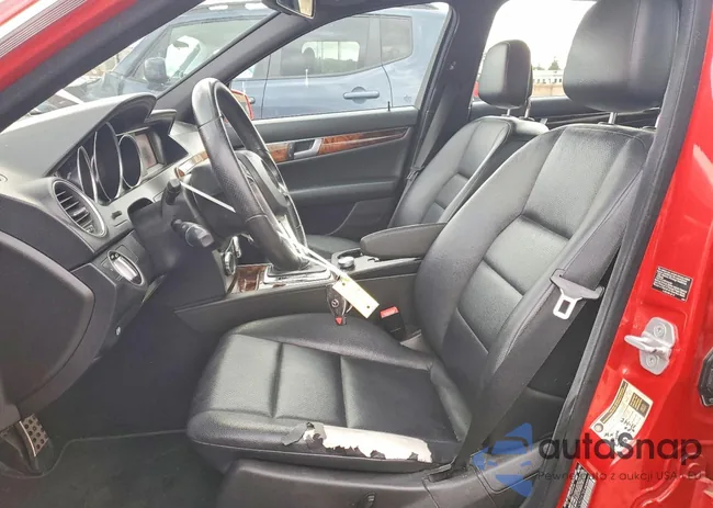 WDDGF4HB1CR224765: 77657965