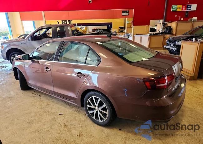 3VWDB7AJ1HM289729: 75400045