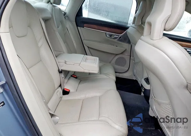 YV1A22ML9H1010847: 77349305