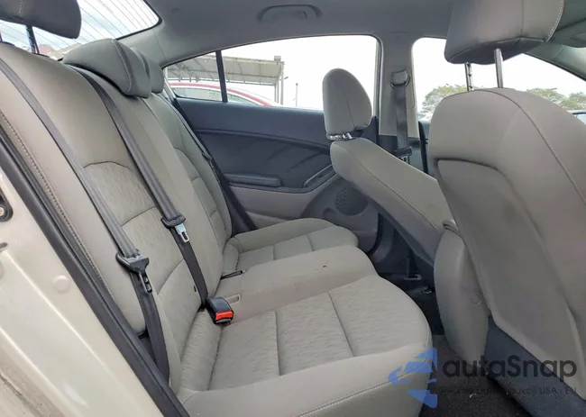 KNAFK4A6XF5295681: 76870375