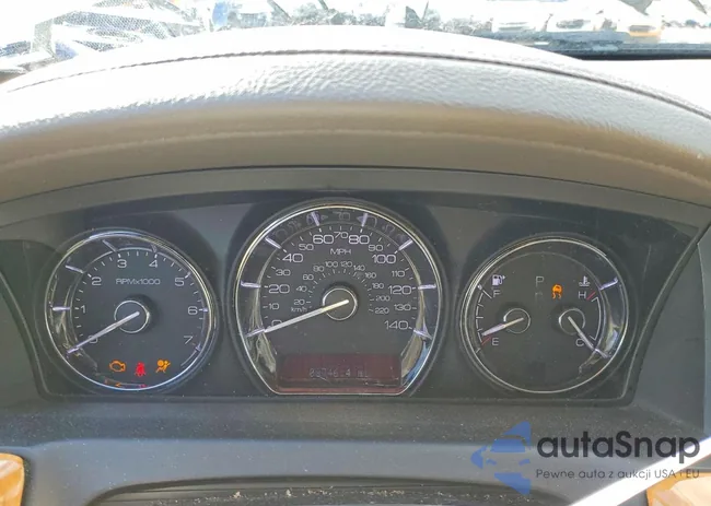 1LNHL9ER0CG805929: 79063695