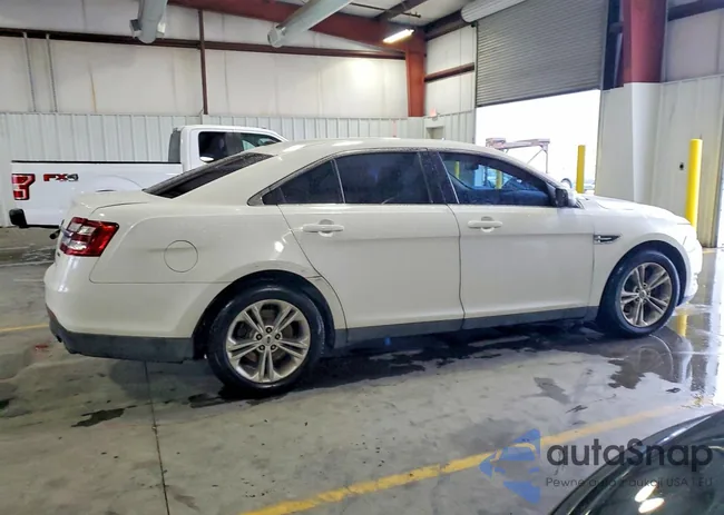 1FAHP2E80DG108212: 77621255