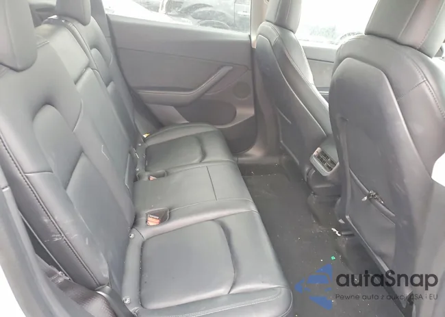 5YJYGDEE5MF106851: 76439515