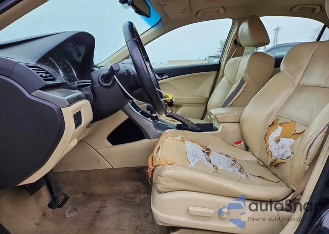 JH4CU2F67AC023654: 78190315