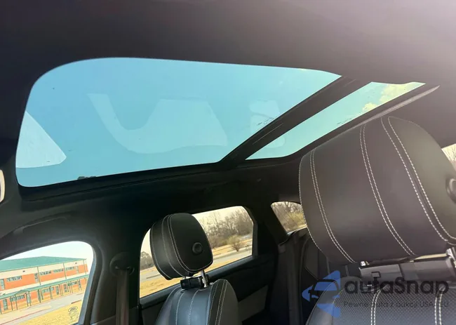 SALYL2RV0JA748871: 79684085