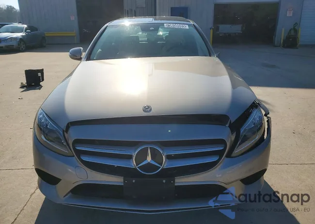 WDDWF8EB7LR527301: 75650085