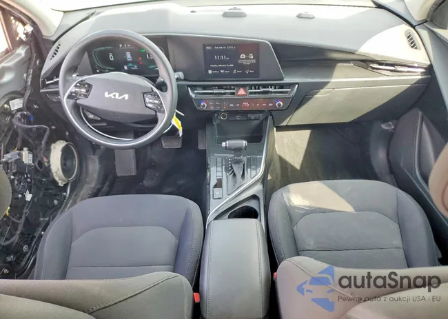 KNDCP3LE8P5094496: 76977275