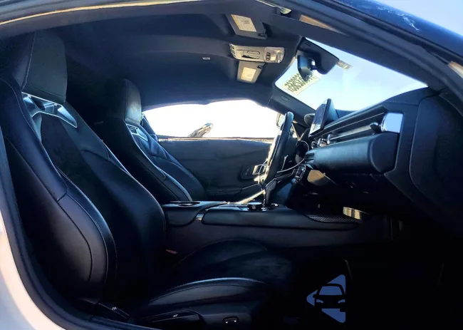 WZ1DB2C05MW039979: 76632565