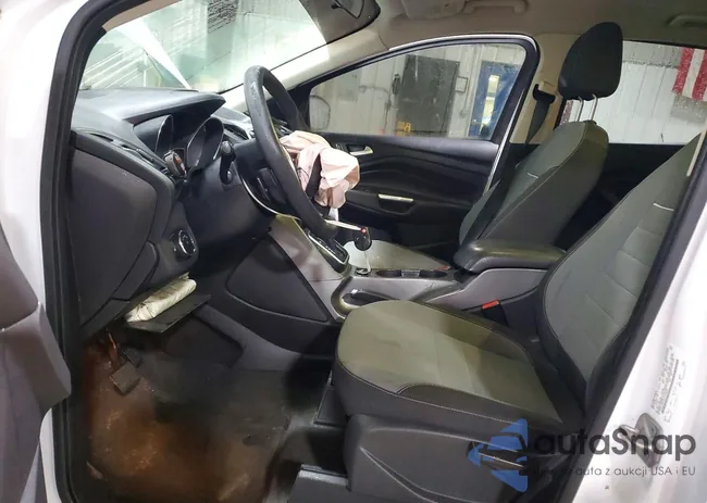 1FMCU9GX4DUD84898: 77585835