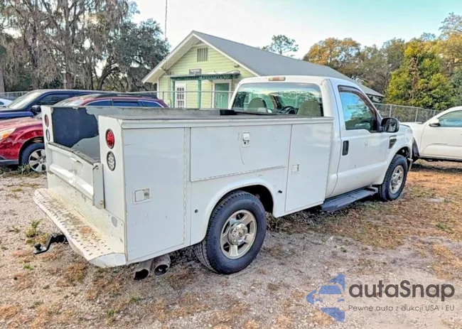 1FTWF30RX8EC52572: 77419645