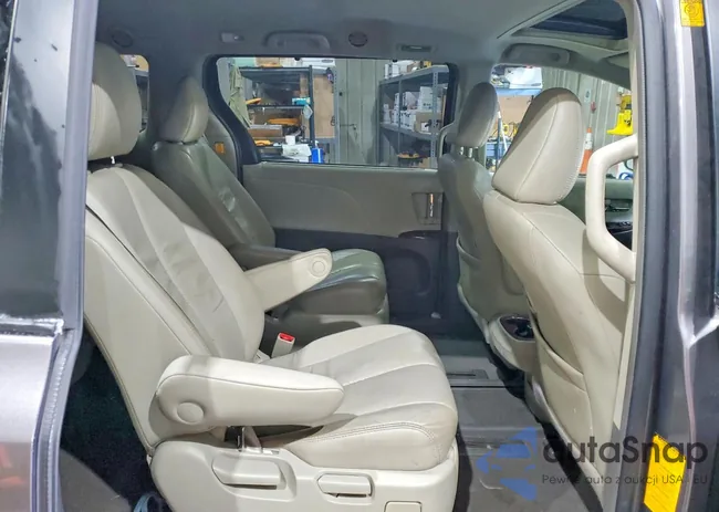 5TDDK3DC0BS010738: 73624375