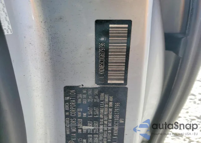 KNDMB5C1XG6179796: 78807655