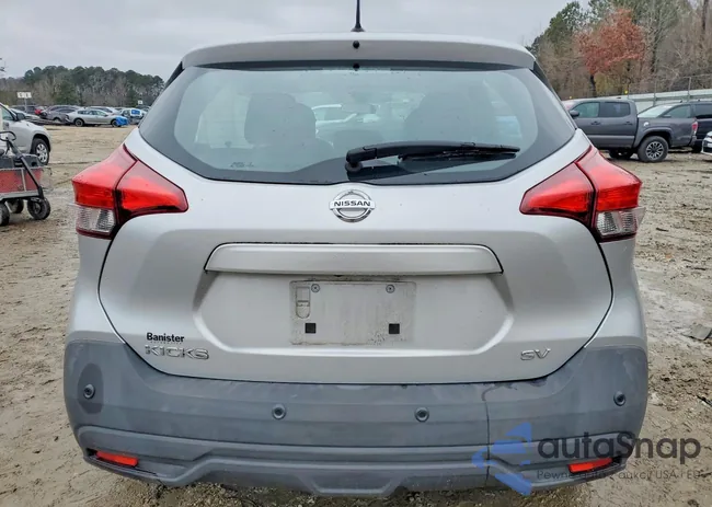 3N1CP5CV2LL553840: 77438575