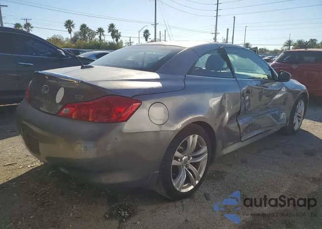 JN1CV6FE0AM353226: 76780825