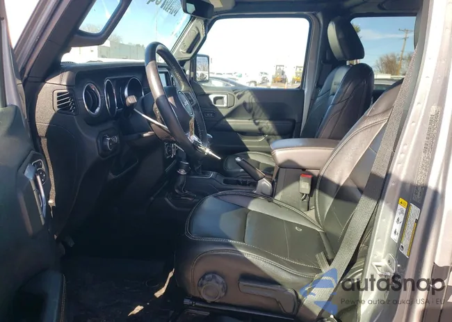 1C4HJXEG8JW319935: 75983675