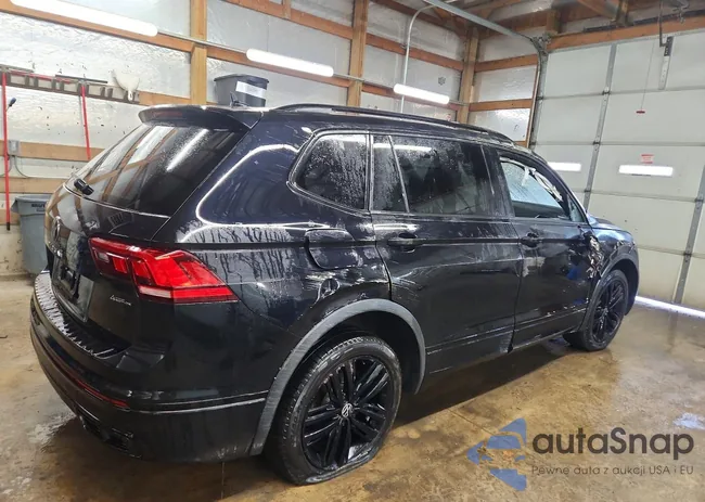 3VV8B7AX1NM018014: 76134155