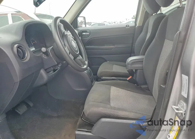 1C4NJPBA7FD377623: 79249705