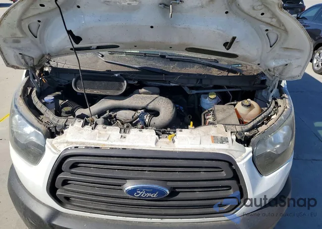 1FTYR2CM5HKA08890: 77219805